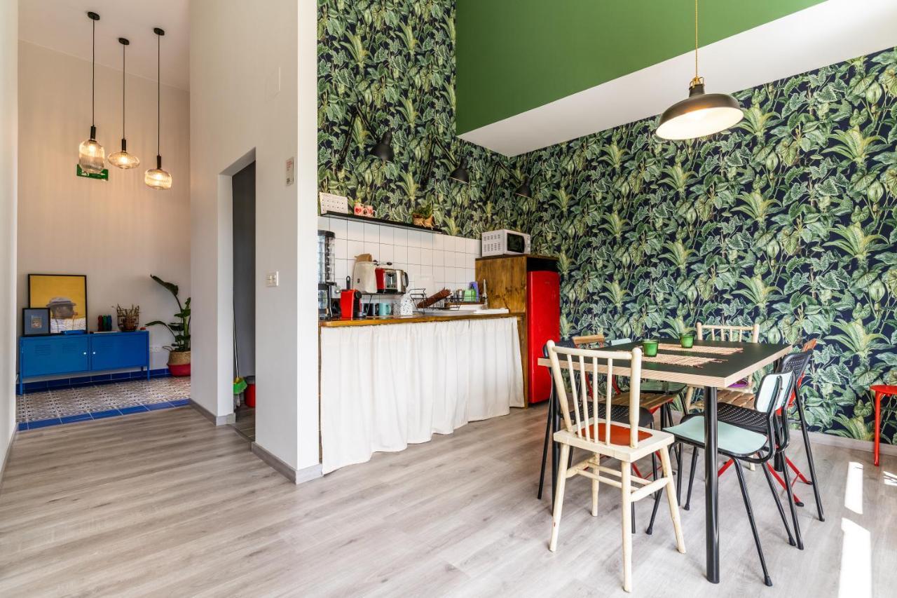 Four Rooms Hostel Lugo Zewnętrze zdjęcie