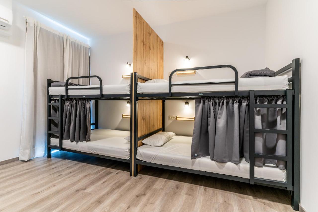 Four Rooms Hostel Lugo Zewnętrze zdjęcie