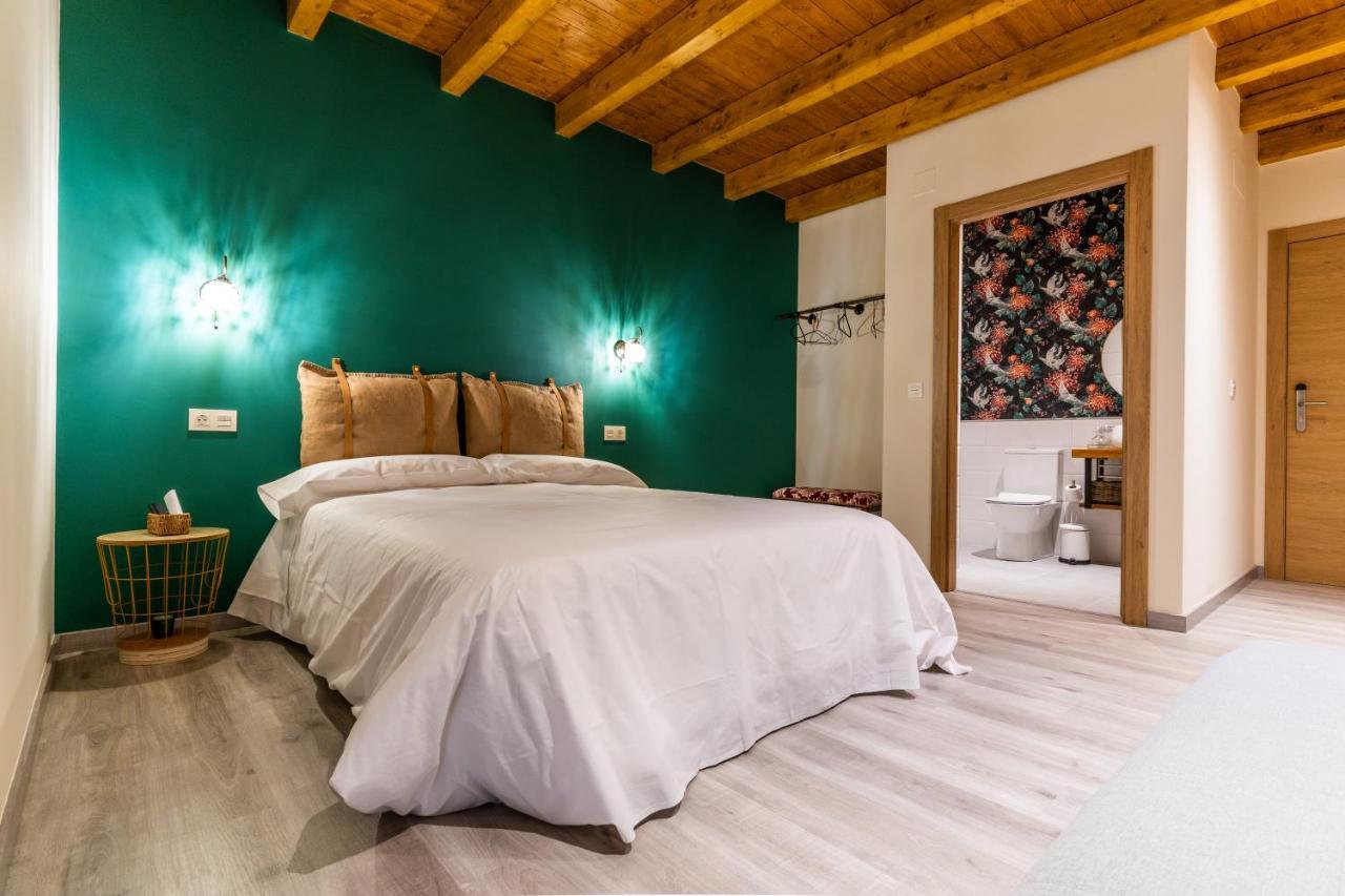 Four Rooms Hostel Lugo Zewnętrze zdjęcie